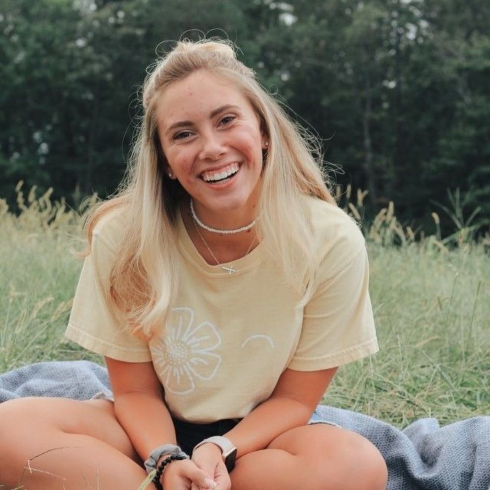 Meet your Posher, Victoria